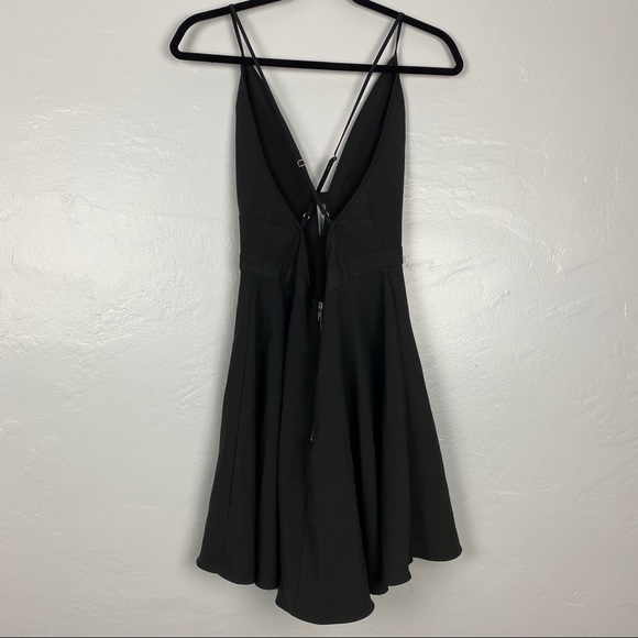 Revolve NBD X the Naven Twins Skater Black Dress M - Picture 7 of 8